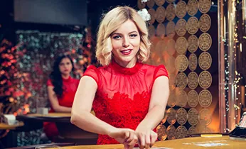 Hình ảnh một người chơi đang nghiên cứu các sòng bạc trực tuyến trên máy tính, với logo sv888 casino nổi bật, thể hiện sự lựa chọn thông minh và an toàn trong ngành cá cược trực tuyến.